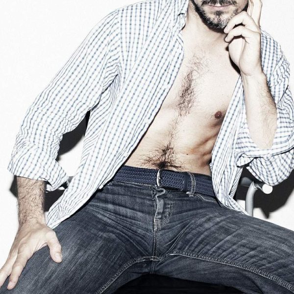 How To Do A Male Strip Tease: 7 Sexy Secrets