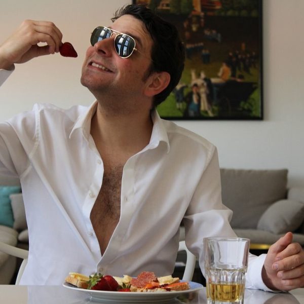 Weight Loss For Men: 22 Easy Ways To Slim Down Without Exercising