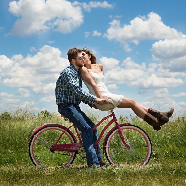 Be Bold with Body Language: Flirting Your Way to Her Heart